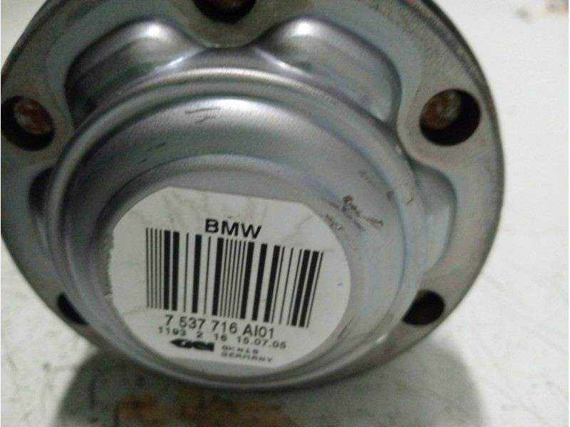 Recambio de transmision trasera izquierda para bmw serie 3 berlina (e90) 325i referencia OEM IAM 7537716A101  