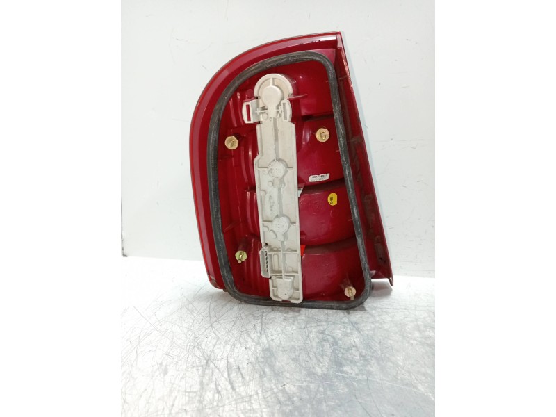 Recambio de piloto trasero derecho para skoda fabia (6y2/6y3) 1.9 sdi cat (asy) referencia OEM IAM 6Y6945112  