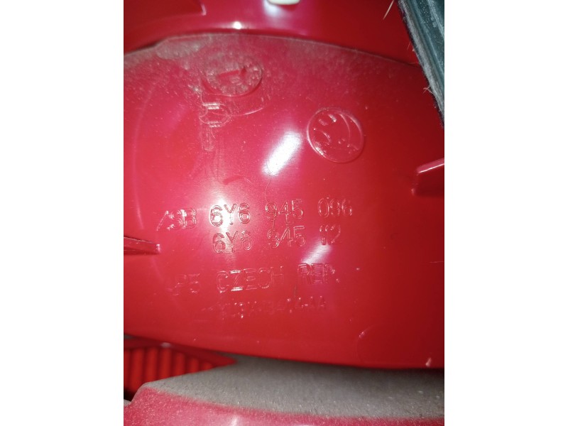 Recambio de piloto trasero derecho para skoda fabia (6y2/6y3) classic referencia OEM IAM 6Y6945096 6Y6945112 