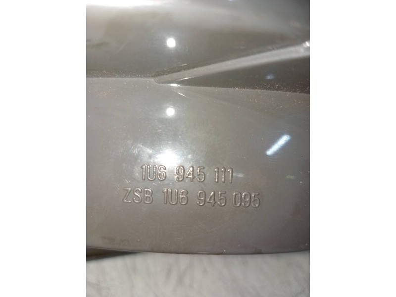Recambio de piloto trasero izquierdo para skoda octavia berlina (1u2) 1.9 tdi referencia OEM IAM 1U6945111  