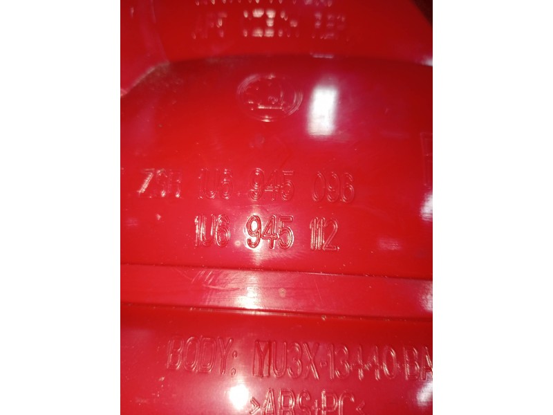 Recambio de piloto trasero derecho para skoda octavia berlina (1u2) 1.9 tdi referencia OEM IAM 1U6945112  
