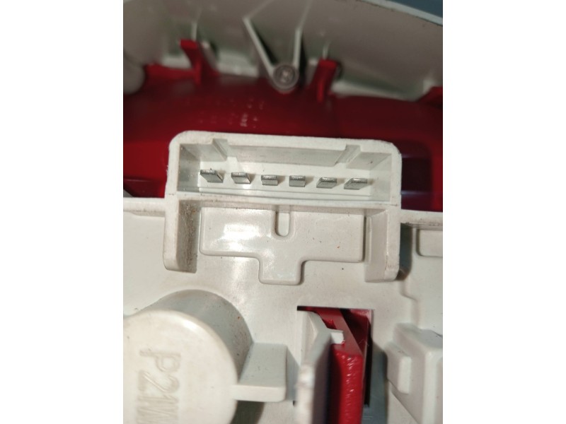Recambio de piloto trasero derecho para skoda superb (3u4) 1.9 tdi referencia OEM IAM 3U5945112 3U5945096 