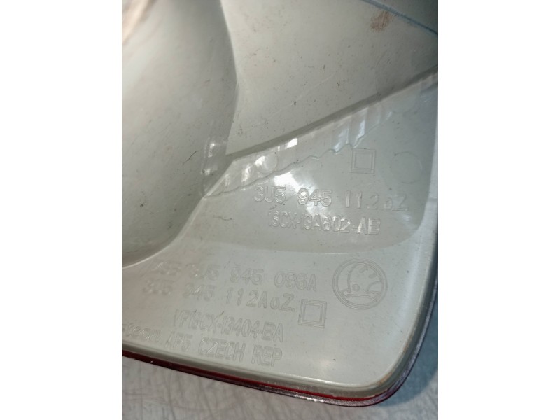Recambio de piloto trasero derecho para skoda superb (3u4) 1.9 tdi referencia OEM IAM 3U5945112 3U5945096 