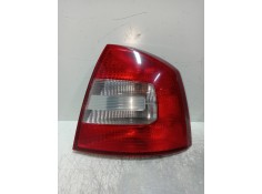 Recambio de piloto trasero derecho para skoda octavia berlina (1z3) 1.6 referencia OEM IAM 1Z5945112 1Z5945096 