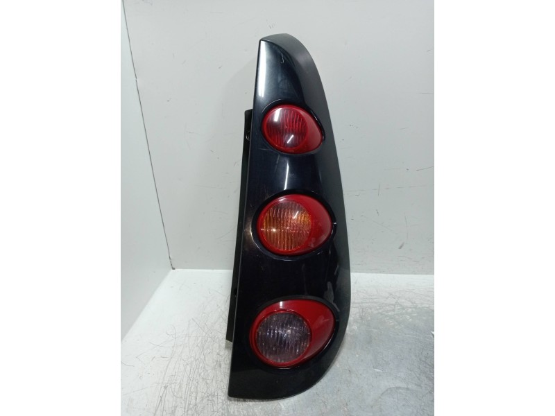 Recambio de piloto delantero derecho para smart forfour básico (70kw) referencia OEM IAM 4548200664  