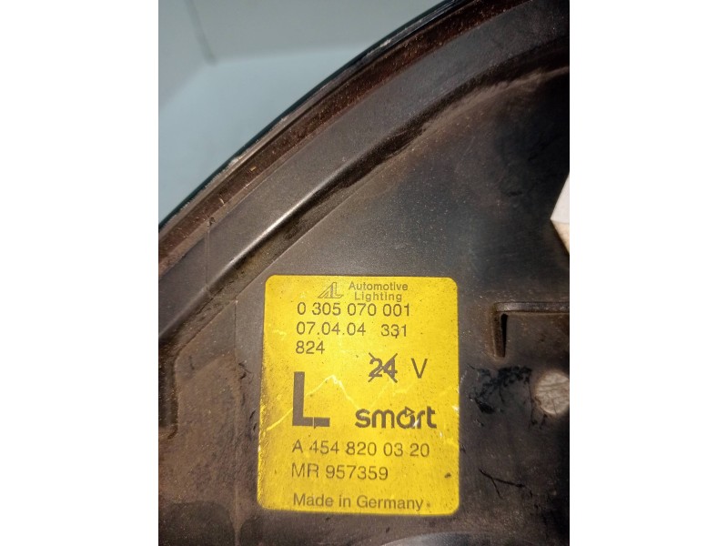 Recambio de faro antiniebla izquierdo para smart forfour básico (70kw) referencia OEM IAM 0305070001 4548200320 