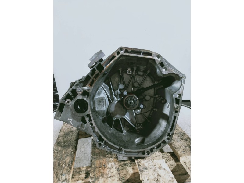 Recambio de caja cambios para renault scenic iii referencia OEM IAM TL4A054 S006631 6V