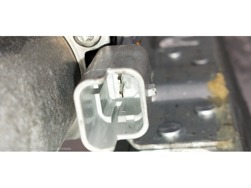 Recambio de elevalunas delantero derecho para peugeot partner kombi referencia OEM IAM 9680557880 160331 6P