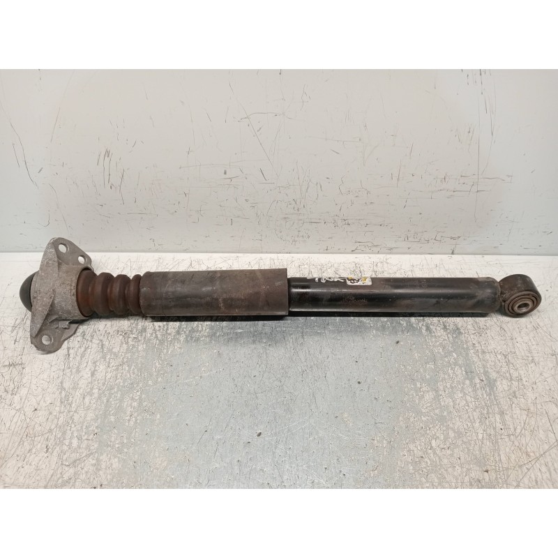 Recambio de amortiguador trasero izquierdo para volkswagen passat lim. (362) 1.6 tdi dpf referencia OEM IAM   