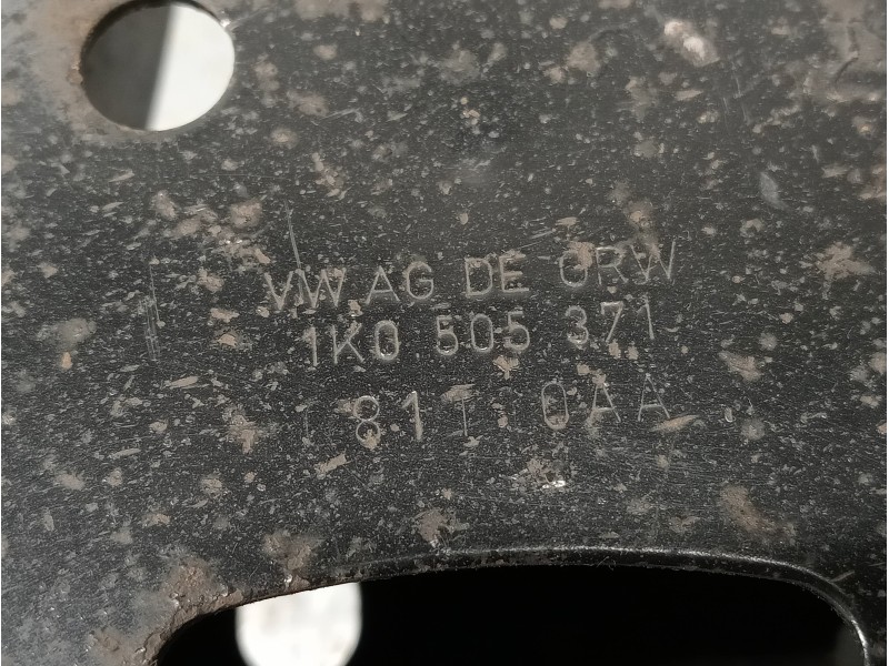 Recambio de brazo suspension inferior trasero derecho para volkswagen passat lim. (362) 1.6 tdi dpf referencia OEM IAM 1K0505371