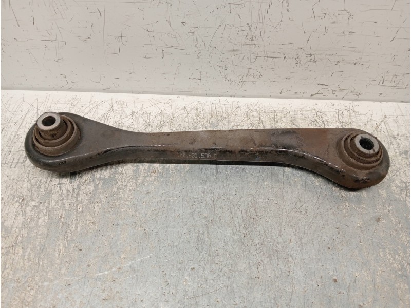 Recambio de brazo suspension superior trasero derecho para volkswagen passat lim. (362) 1.6 tdi dpf referencia OEM IAM 1K0501530