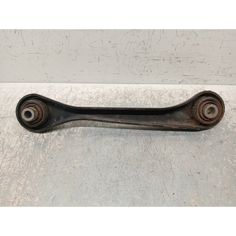 Recambio de brazo suspension superior trasero derecho para volkswagen passat lim. (362) 1.6 tdi dpf referencia OEM IAM 1K0501530