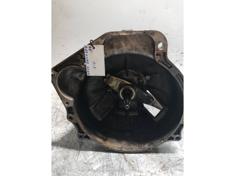 Recambio de caja cambios para iveco daily caja abierta 2.5 diesel referencia OEM IAM 28151 94701551 437532 