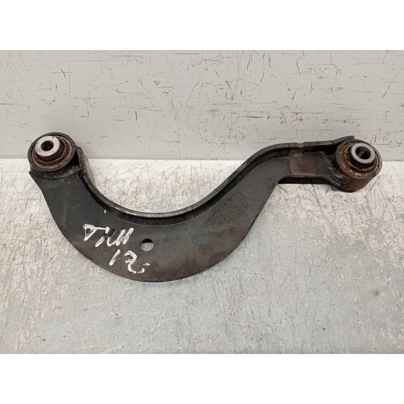 Recambio de brazo suspension superior trasero izquierdo para volkswagen passat lim. (362) 1.6 tdi dpf referencia OEM IAM 1K05053
