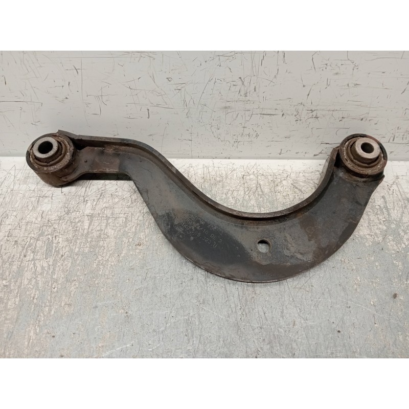 Recambio de brazo suspension superior trasero izquierdo para volkswagen passat lim. (362) 1.6 tdi dpf referencia OEM IAM 1K05053