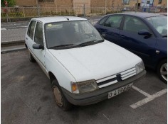 peugeot 205 berlina del año 1993