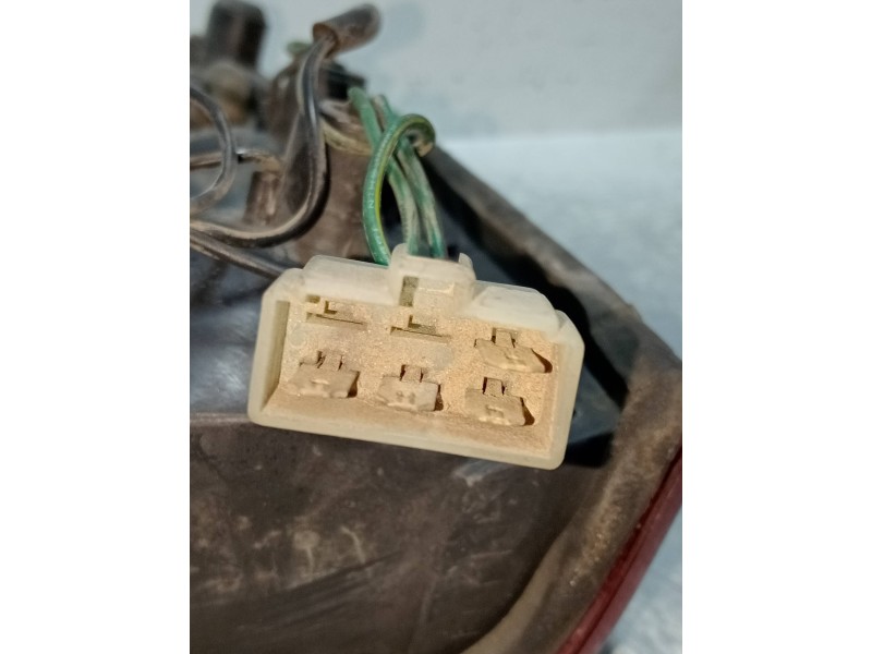 Recambio de piloto trasero izquierdo para ssangyong family 2.5 referencia OEM IAM   