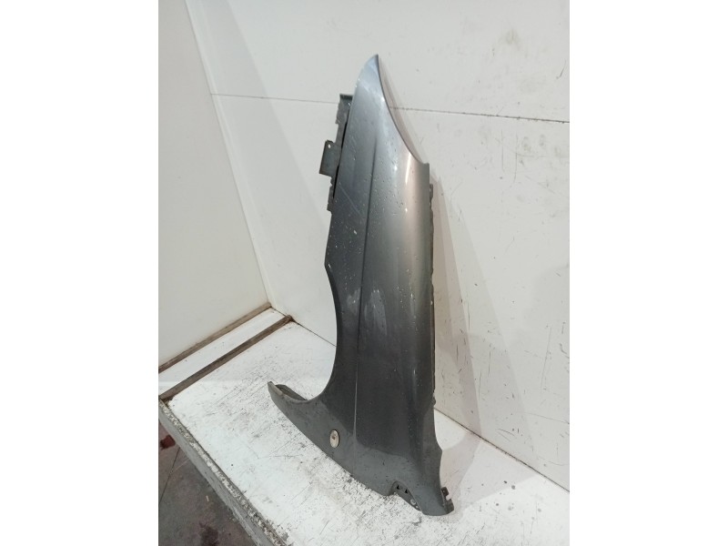 Recambio de aleta delantera izquierda para citroen c5 berlina attraction referencia OEM IAM   