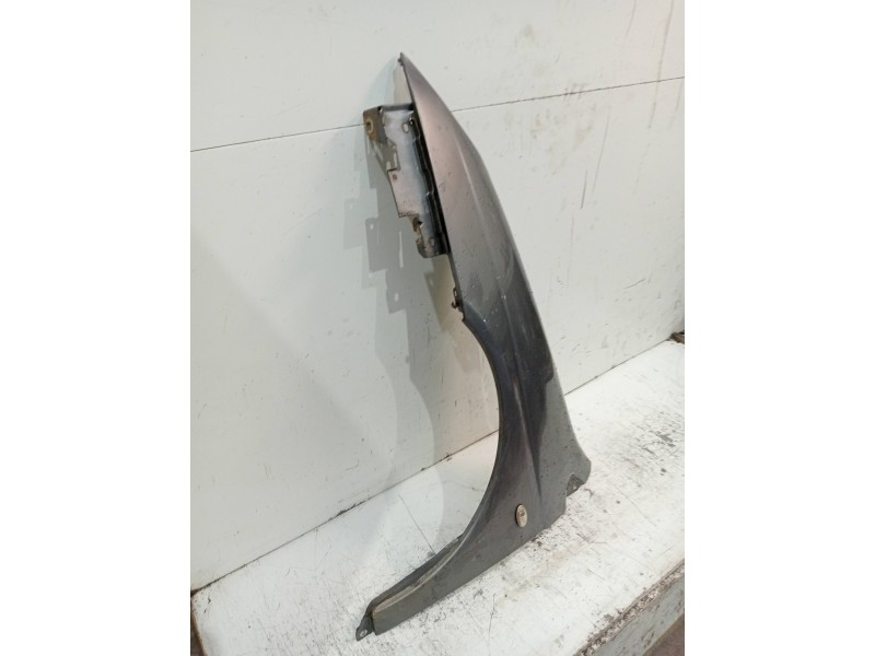 Recambio de aleta delantera izquierda para citroen c5 berlina attraction referencia OEM IAM   