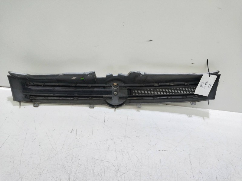 Recambio de rejilla delantera para fiat panda (169) 1.3 jtd cat referencia OEM IAM   