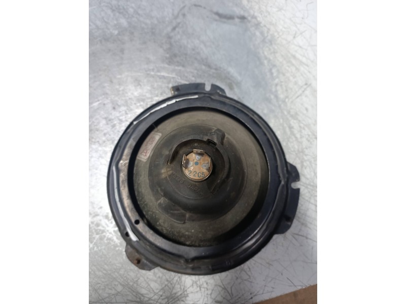 Recambio de faro izquierdo para mitsubishi montero (l040) 2.5 turbodiesel referencia OEM IAM   