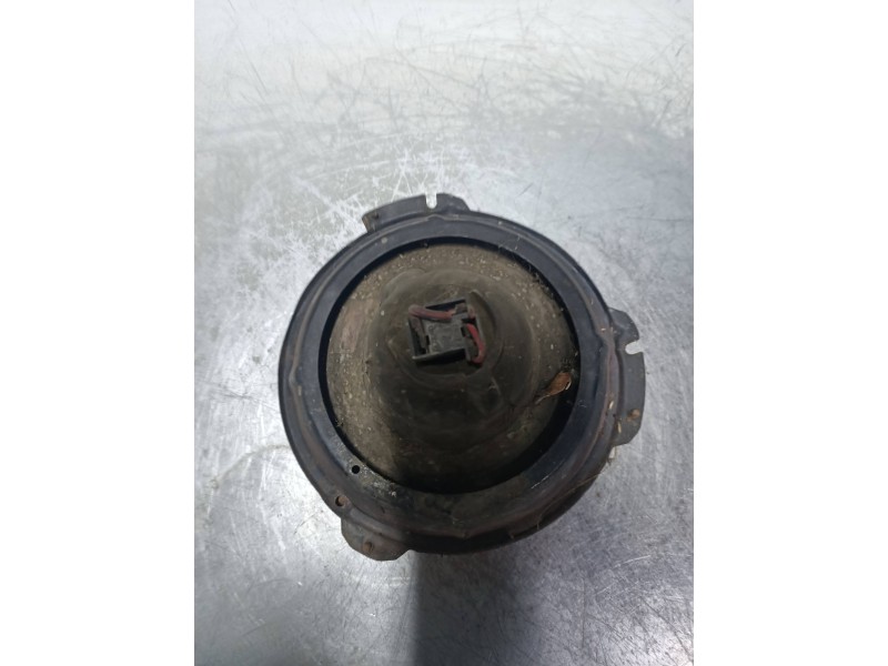 Recambio de faro derecho para mitsubishi montero (l040) 2500 td (4-ptas.) referencia OEM IAM   