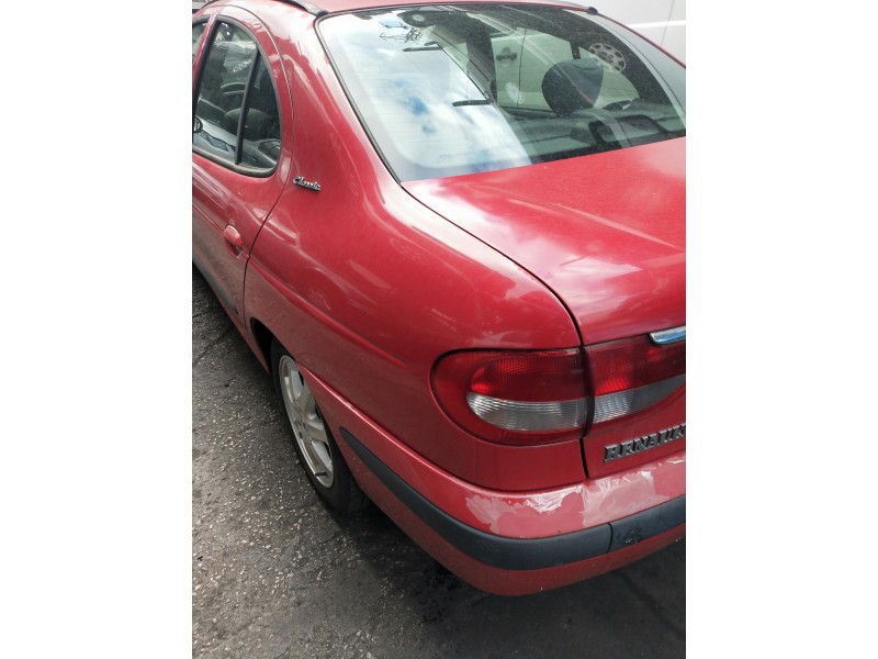 renault megane i fase 2 classic (la..) del año 2001