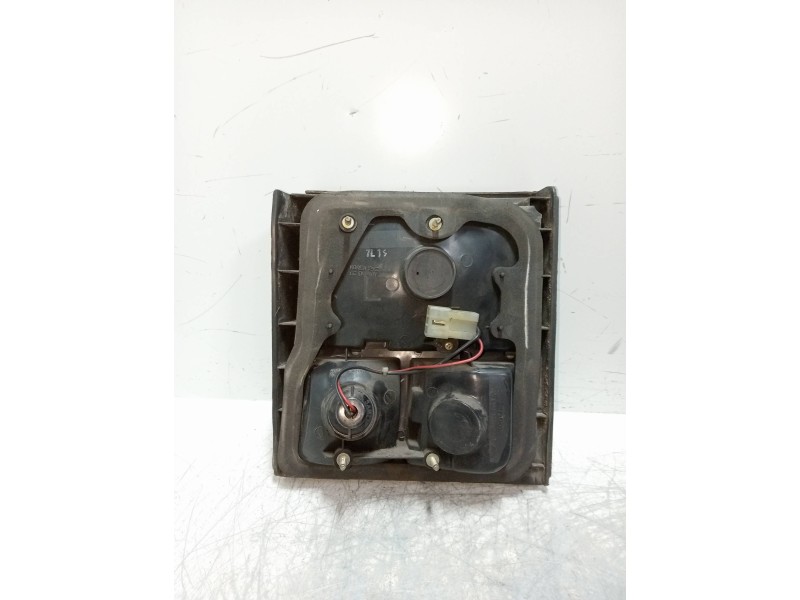 Recambio de piloto trasero izquierdo interior para ssangyong musso referencia OEM IAM   