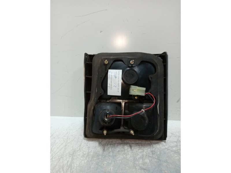 Recambio de piloto trasero izquierdo interior para ssangyong musso referencia OEM IAM   