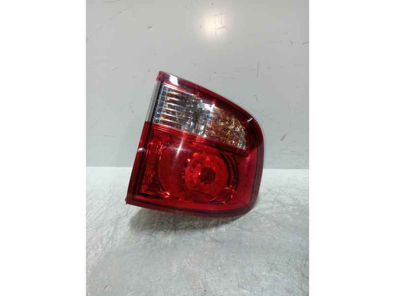 Recambio de piloto trasero derecho para ssangyong kyron 2.0 referencia OEM IAM   