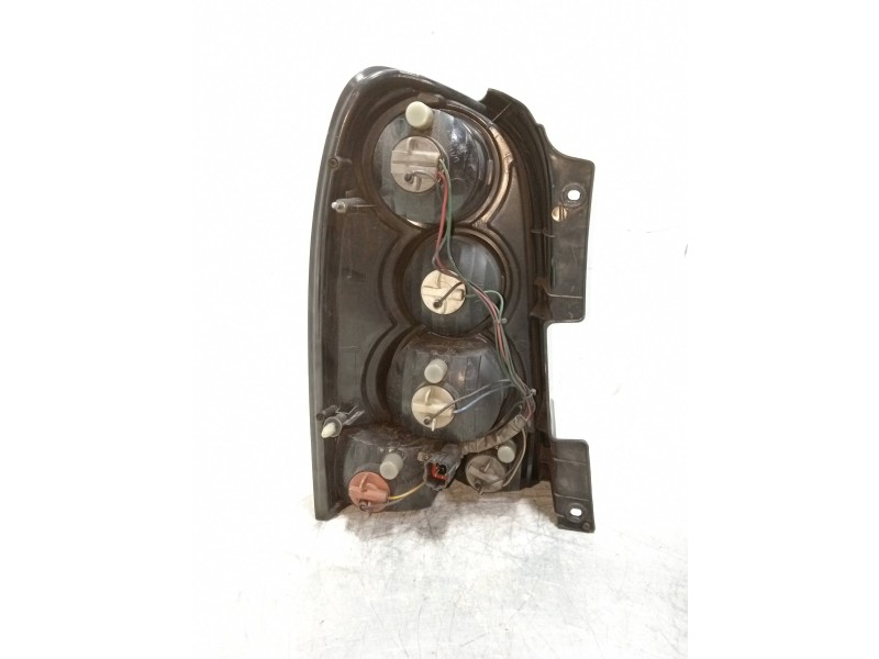 Recambio de piloto trasero derecho para ssangyong rexton rx 270 full referencia OEM IAM   