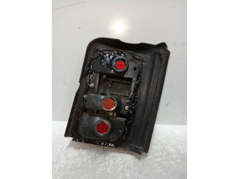 Recambio de piloto trasero izquierdo para subaru legacy berl./familiar b10 (bc/bjf) 2.2 cat referencia OEM IAM   