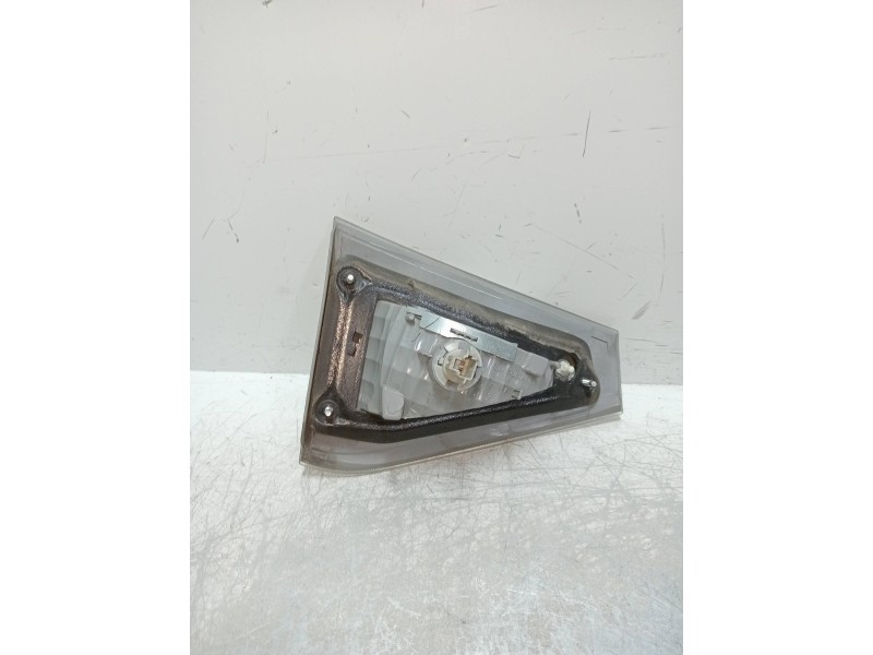 Recambio de piloto trasero derecho interior para subaru impreza g12 classic referencia OEM IAM   