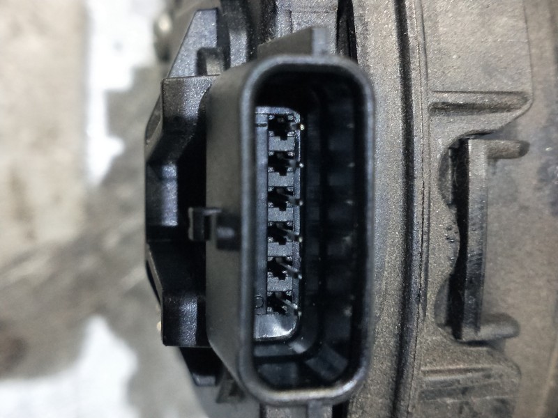 Recambio de potenciometro pedal para nissan x-trail (t32) 360 referencia OEM IAM 180024BA0B 6PV00997815 