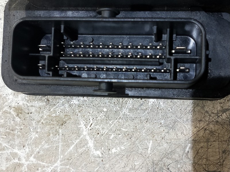 Recambio de abs para nissan x-trail (t32) 360 referencia OEM IAM 476604CB0A 0265956165 2265106452