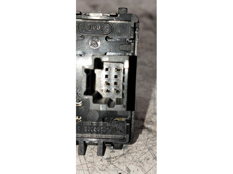 Recambio de mando elevalunas delantero derecho para renault scenic iii referencia OEM IAM 809600018R  