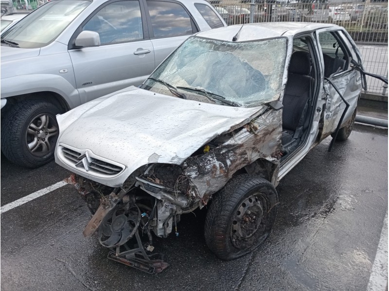 citroen saxo del año 2000