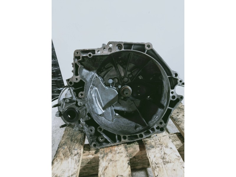 Recambio de caja cambios para citroen c5 berlina attraction referencia OEM IAM 20DM65 0157586 B 5V