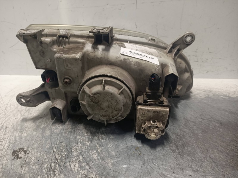 Recambio de faro izquierdo para kia carens 1.8 cat referencia OEM IAM   