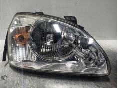 Recambio de faro derecho para kia carens 2.0 crdi ex monovolumen referencia OEM IAM   