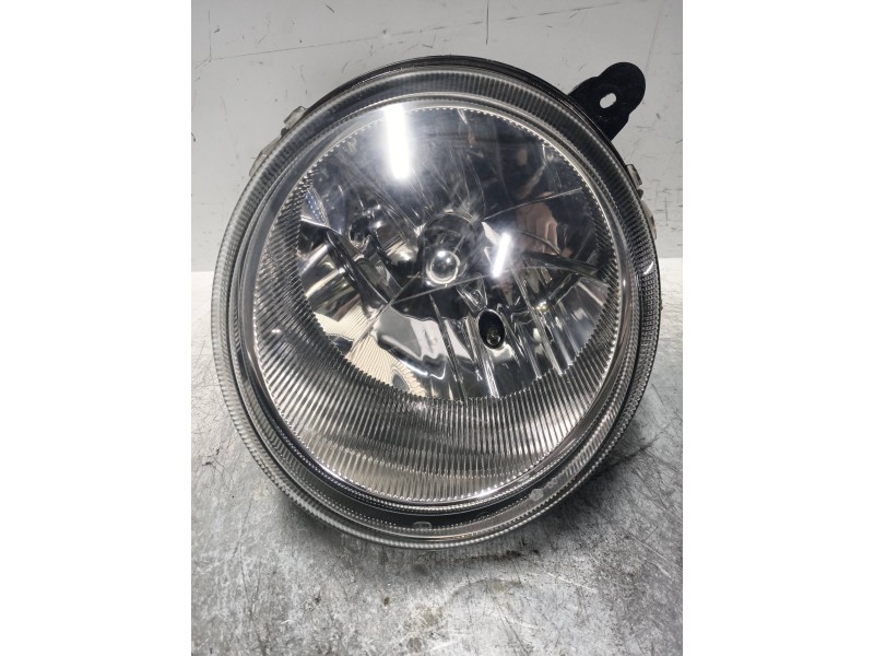 Recambio de faro izquierdo para jeep compass 2.4 16v cat referencia OEM IAM 05303875AA  