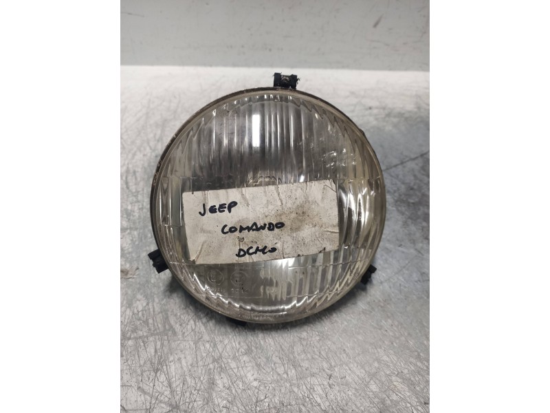 Recambio de faro derecho para jeep comando diesel referencia OEM IAM    Recambio de faro derecho para jeep comando diesel referencia OEM IAM