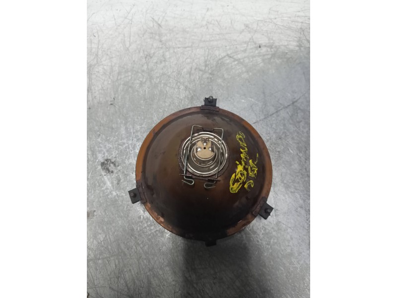 Recambio de faro derecho para jeep comando diesel referencia OEM IAM    Recambio de faro derecho para jeep comando diesel referencia OEM IAM