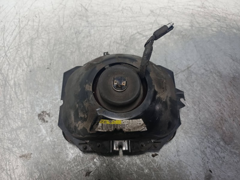 Recambio de faro derecho para jeep cherokee (j) 2.5 td referencia OEM IAM   