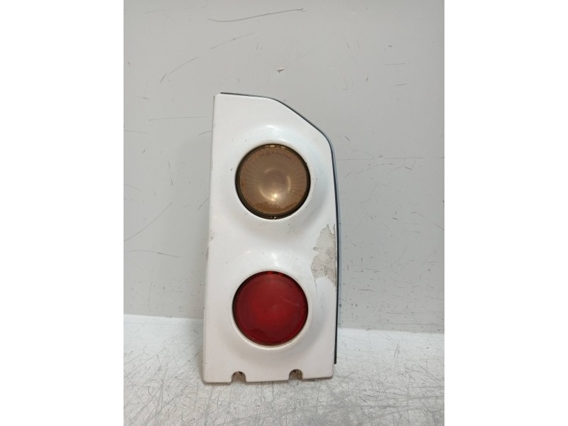 Recambio de piloto trasero derecho para santana 300 20hdi referencia OEM IAM   