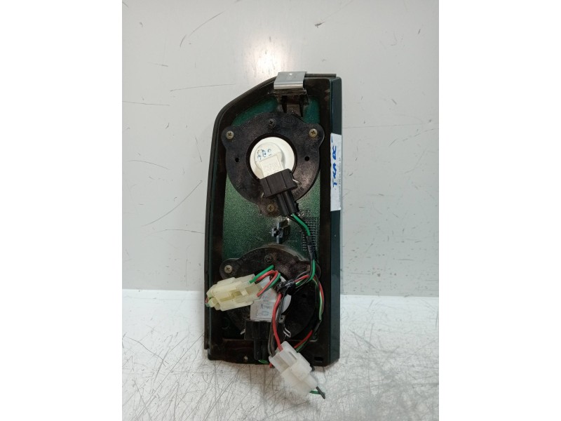 Recambio de piloto trasero derecho para santana 300 1.6 hdi referencia OEM IAM   