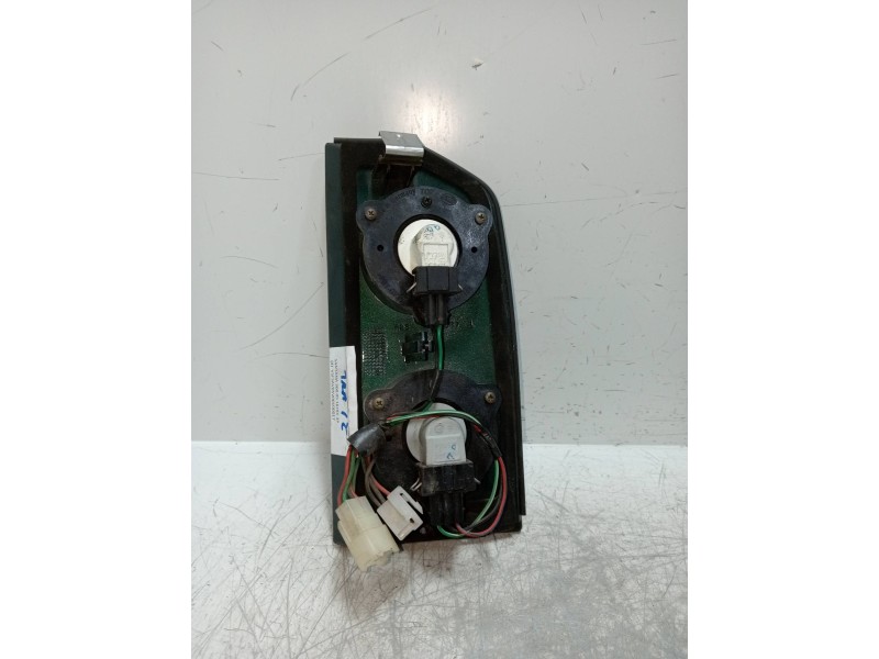 Recambio de piloto trasero izquierdo para santana 300 1.6 hdi referencia OEM IAM   