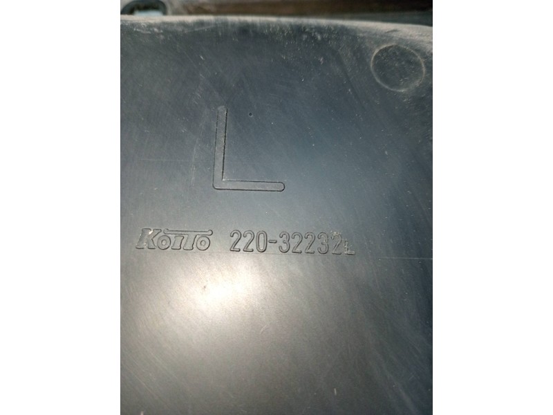 Recambio de piloto trasero izquierdo para suzuki swift sf berlina (ea) 1.3 cat referencia OEM IAM 22032232  