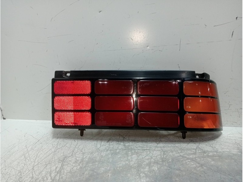 Recambio de piloto trasero derecho para suzuki swift sf berlina (ea) 1.3 cat referencia OEM IAM 22032232  