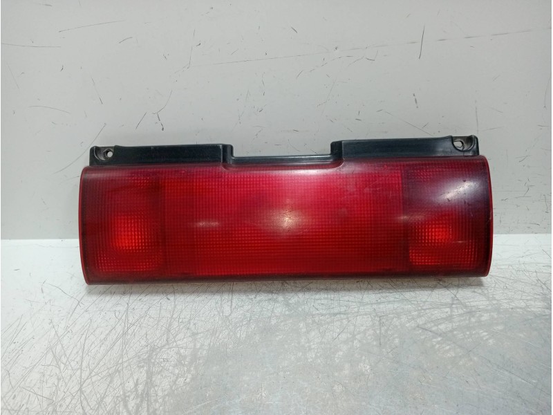 Recambio de piloto trasero central para suzuki swift sf berlina (ea) referencia OEM IAM   